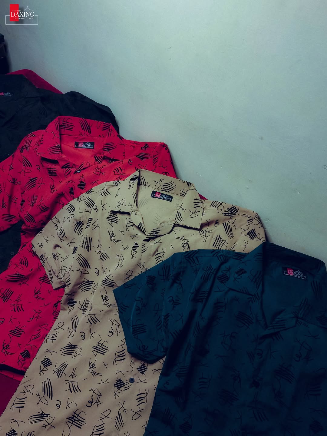 BASIC SOFT EMBOSS_🎨 Available Colors__Black _ Orange _ Beige _ Mint Green__📸 Note_ Shirt colors may slightly vary from the pictures due to lighting _12